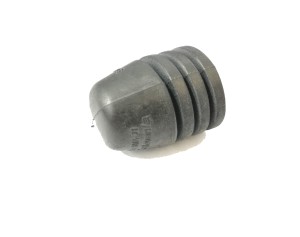 Odbojnik maski przedniej 