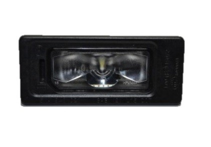 5NA943021.jpg