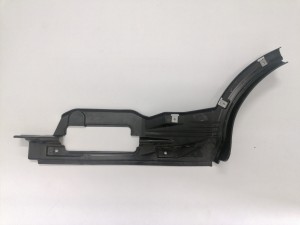 Wykładzina osłona podłogi prawa zewnętrzna Audi Q5 2009-2017