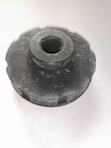 8E0512149P czesciaso.pl wspornik górny sprężyny Audi A4 A6 Seat Exeo.jpg