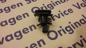 Spinka tapicerki drzwi